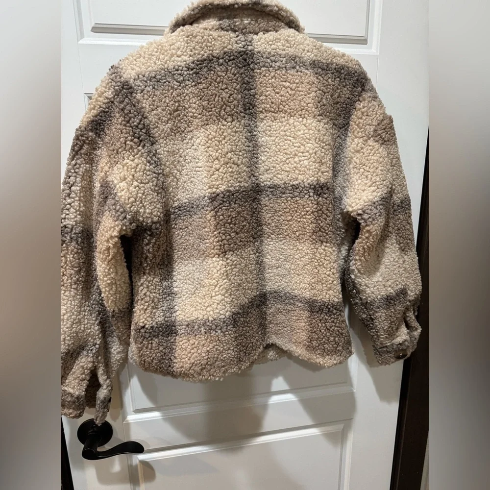 BB Dakota Cream and Brown Teddy Jacket - Plaid to See You